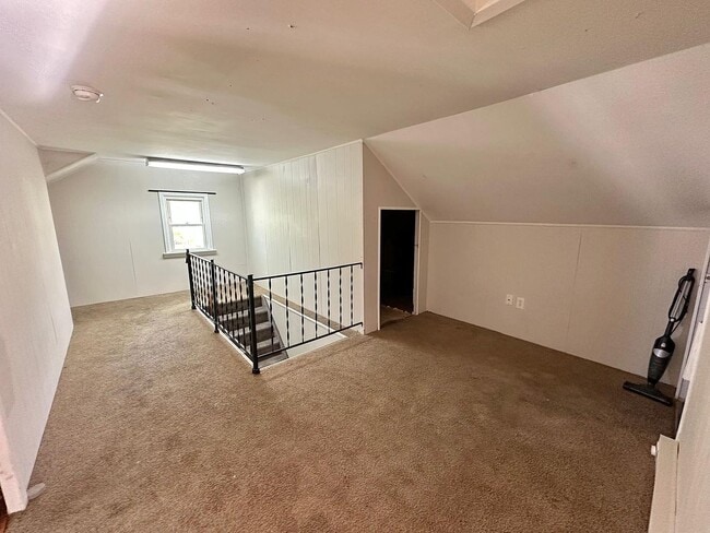 Building Photo - 2210 2nd Ave