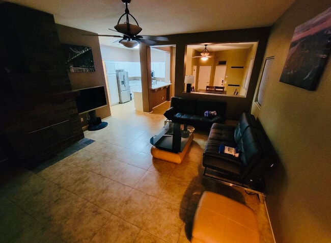 Building Photo - 27875 Avenida Maravilla