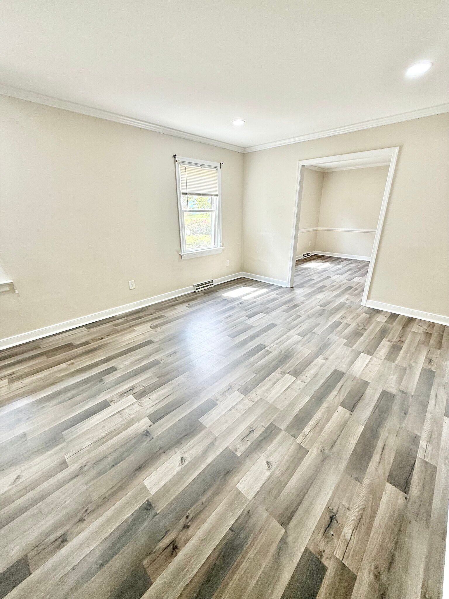 Building Photo - 1617 Chevelle Dr
