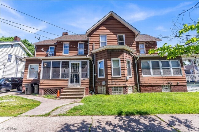 Building Photo - 3882 W 31st St