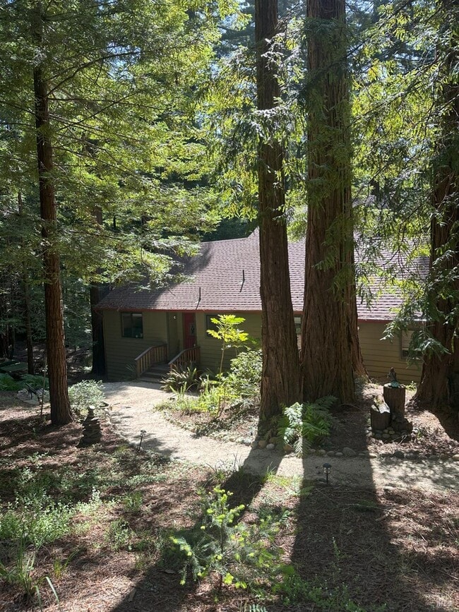 Primary Photo - 35060 Woodside Ct