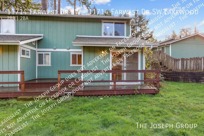 Building Photo - 11714 Farwest Dr SW