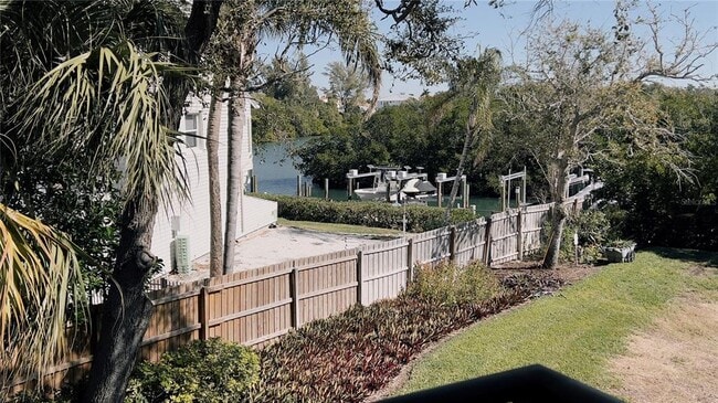 Building Photo - 1515 Pinellas Bayway S