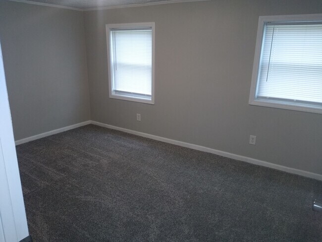 Master Bedroom - 212 William St