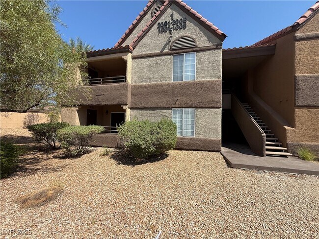 Primary Photo - 2200 S Fort Apache Rd