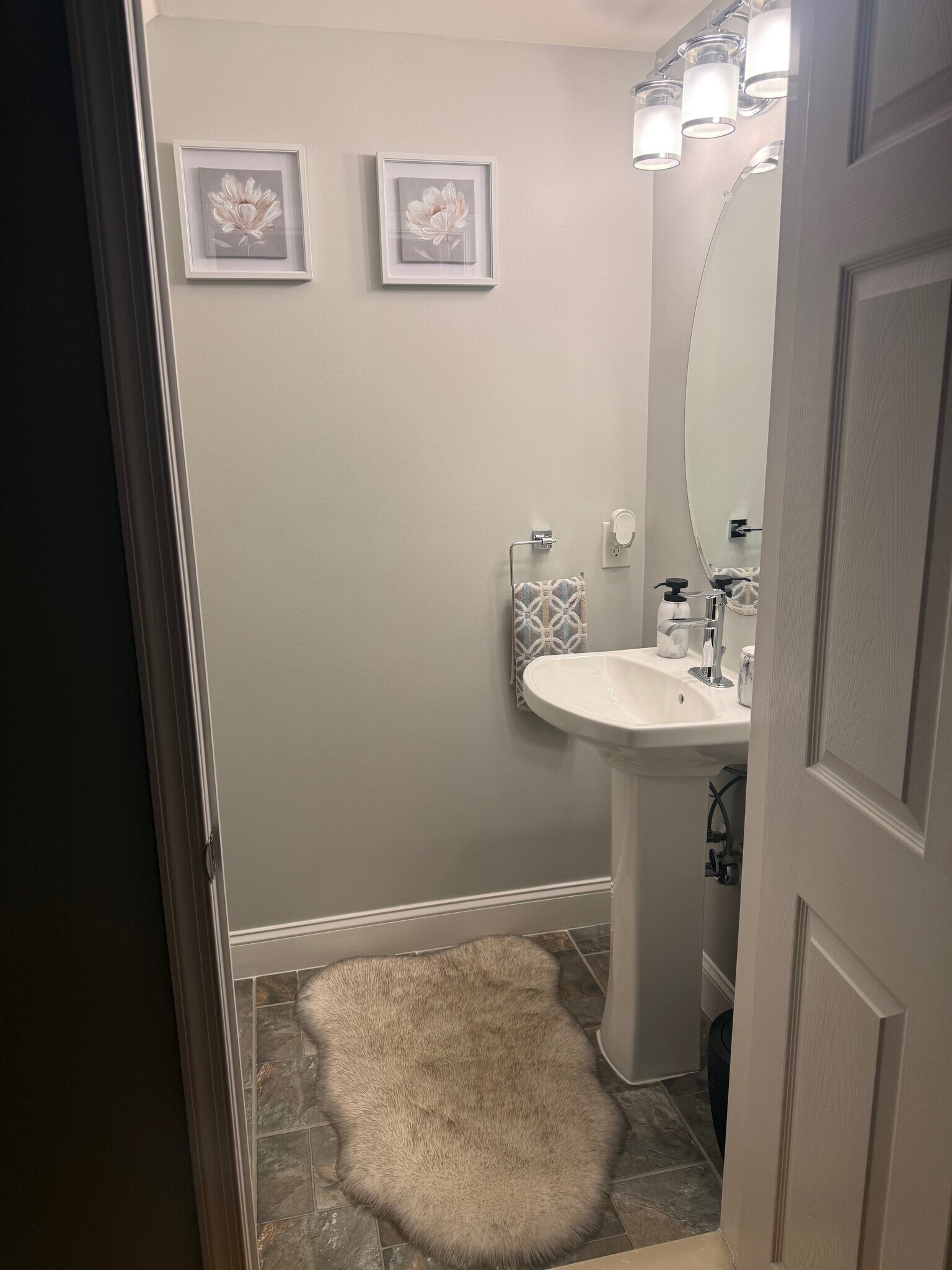 Building Photo - 278 Windmill Ct