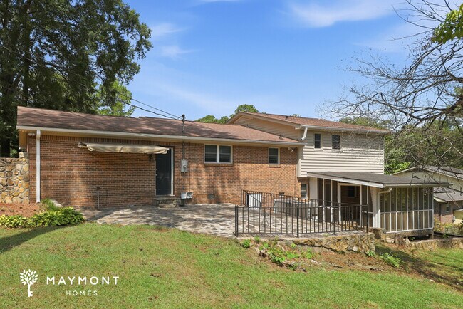Building Photo - Inviting 4-Bedroom Home with 2-Car Garage