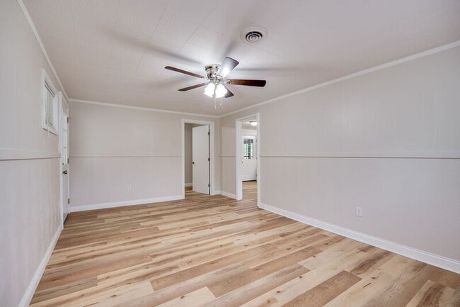 Building Photo - 5224 Mystic Dr