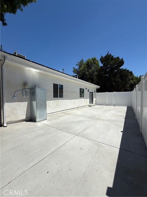 Primary Photo - 17646 Tribune St