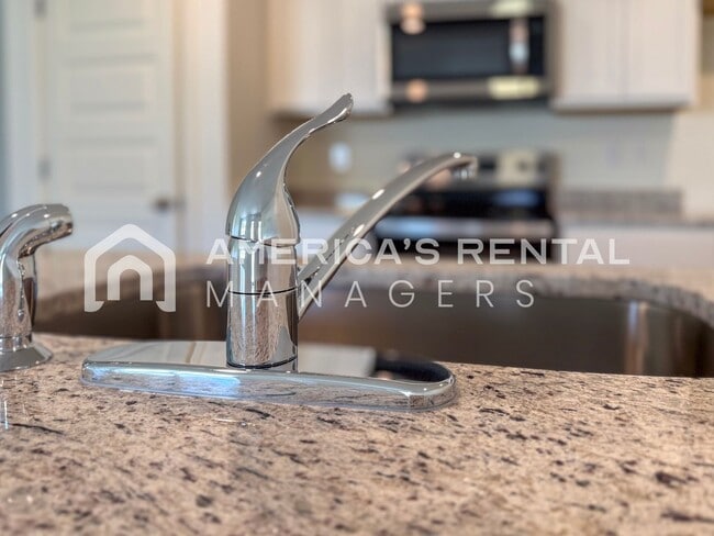 Building Photo - Spacious & Modern 4-Bedroom, with Blinds Included!! Retreat in Magnolia Hills - Pet-Friendly! Ava...