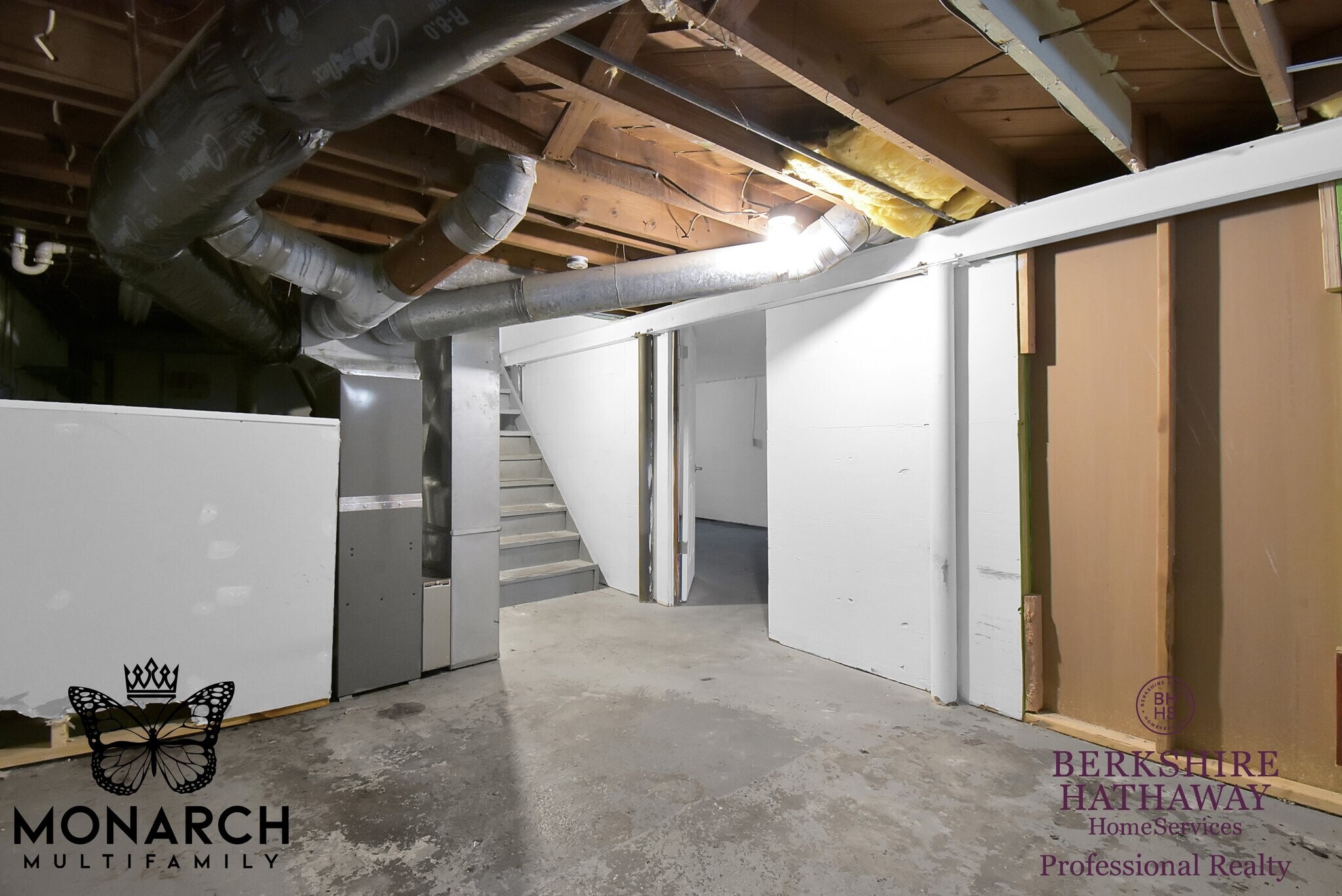 Building Photo - 2566 Atwood Ter