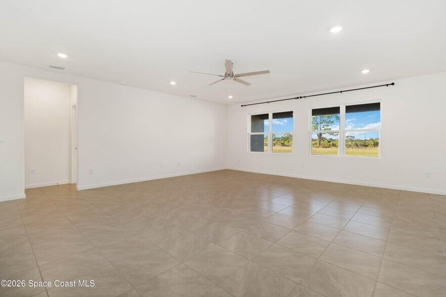 Building Photo - 5072 Alabaster Dr