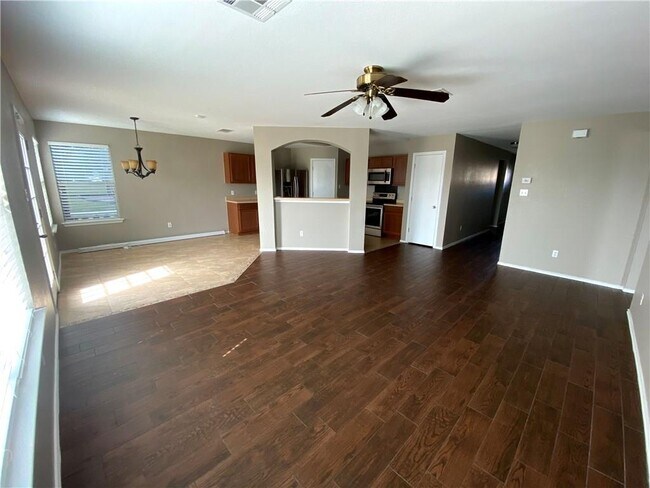 Building Photo - 12817 Chime Dr