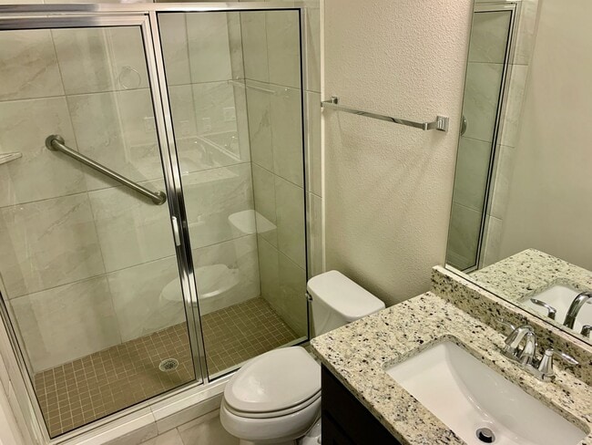 Building Photo - 15420 Iveans Way