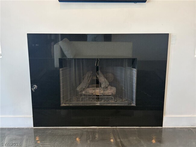 Building Photo - 3988 Delos Dr