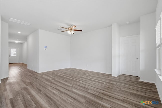 Building Photo - 1310 Prospector Trl