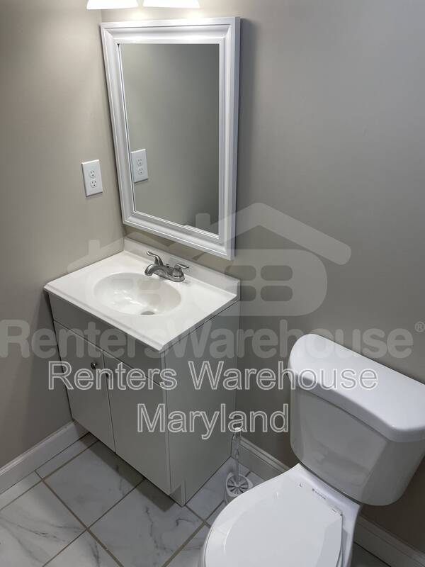 Building Photo - 815 Chauncey Ave