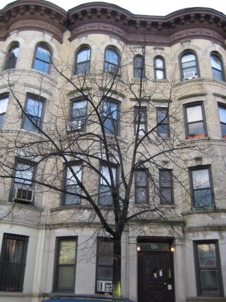 Building Photo - 448 15th St