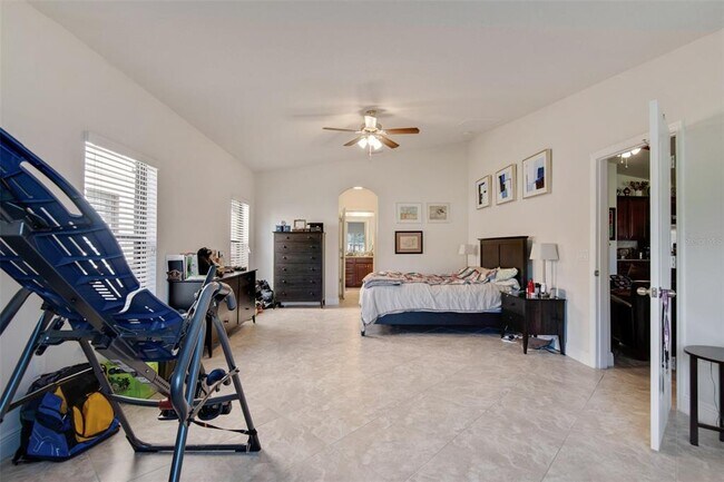 Building Photo - 11020 Tahiti Isle Ln