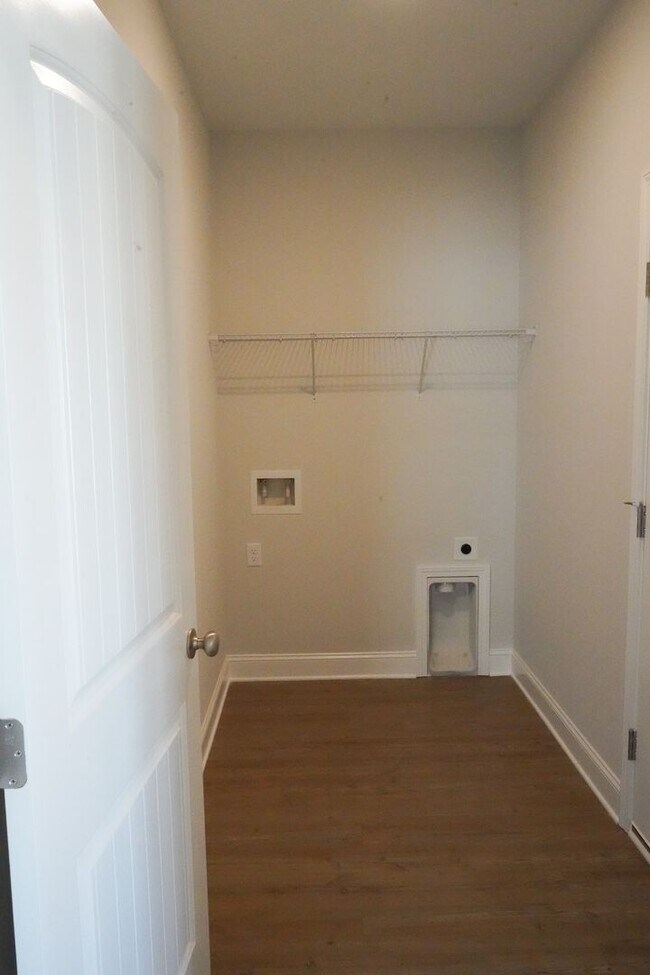 Building Photo - Available Soon!