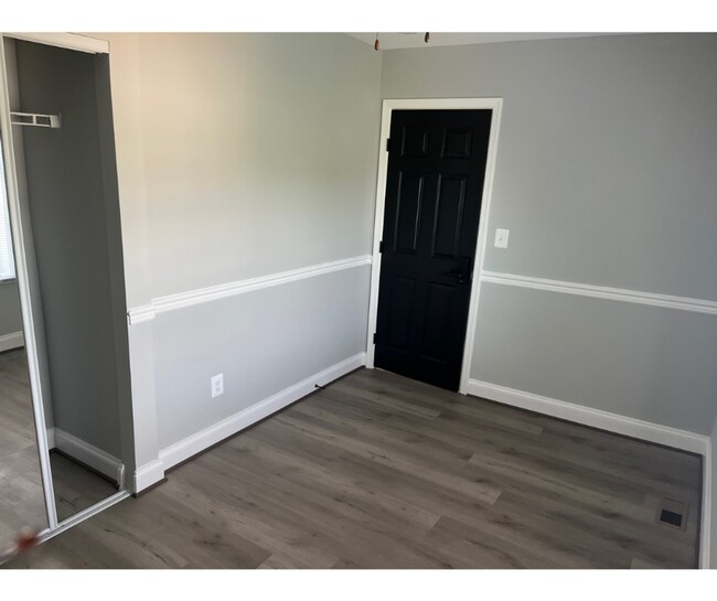 Building Photo - 4108 Groveland Ave