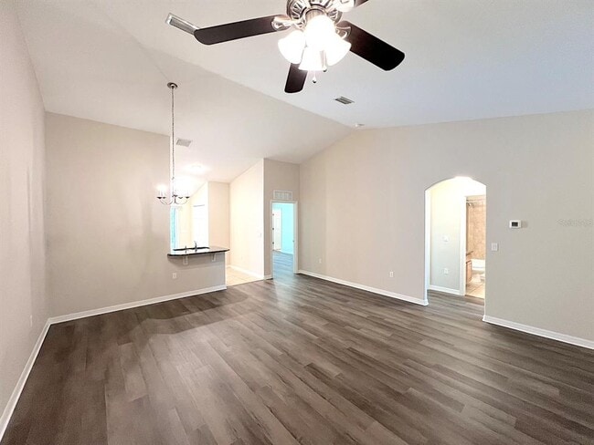 Building Photo - 59 Pine Haven Dr