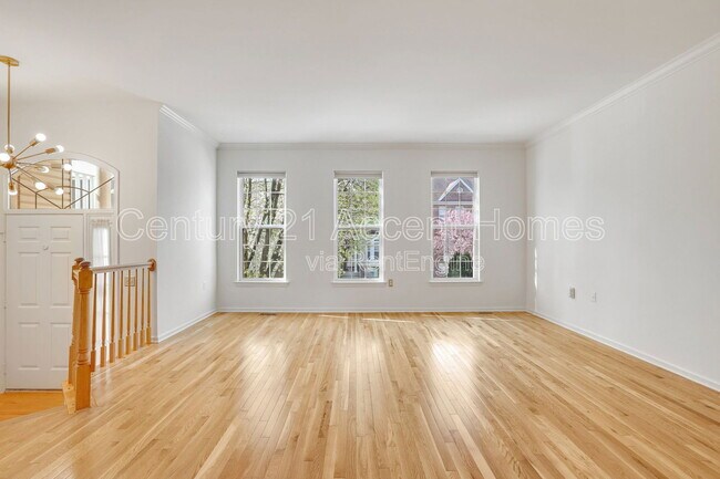 Building Photo - 21217 Millwood Square