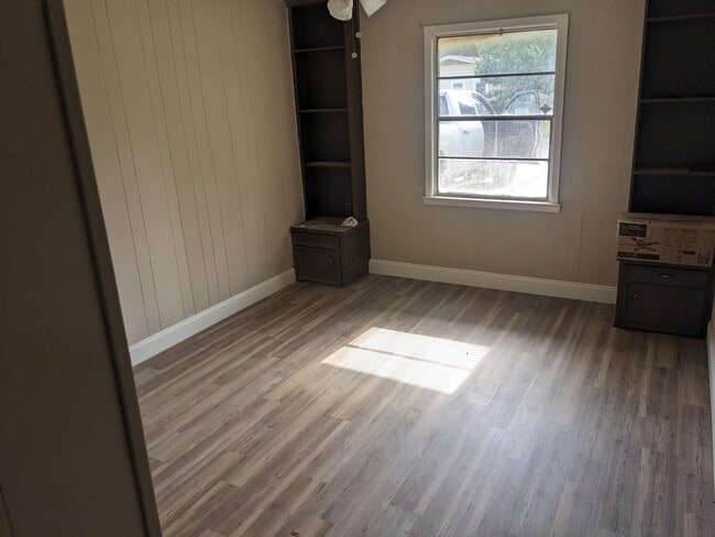 Building Photo - 3470 Kipling Dr