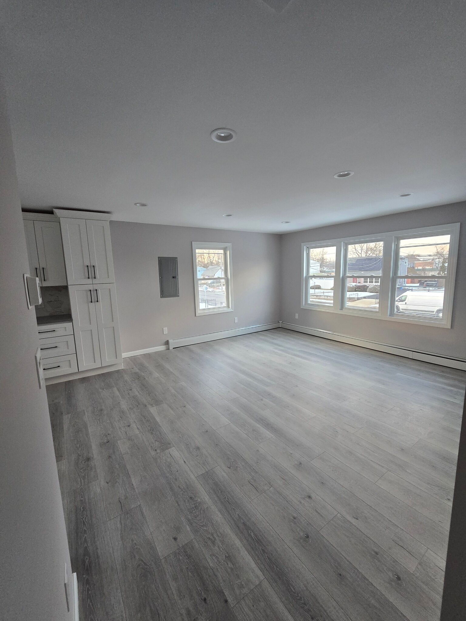 Building Photo - 42 Parkway Blvd