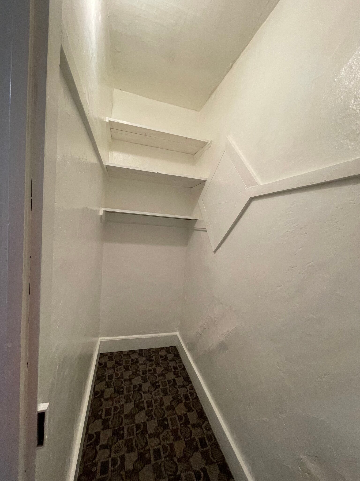 Building Photo - 622 Jefferson St Apt A