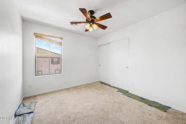 Building Photo - 1432 N 80th Dr