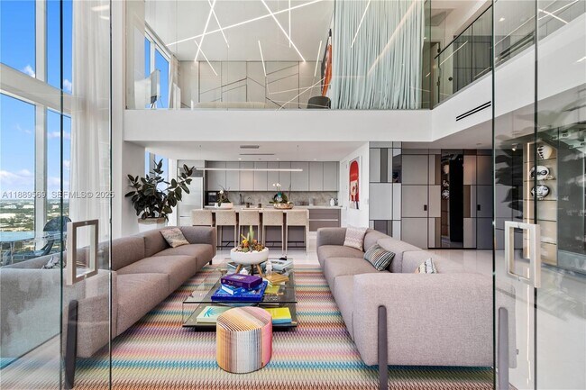 Building Photo - 1040 Biscayne Blvd