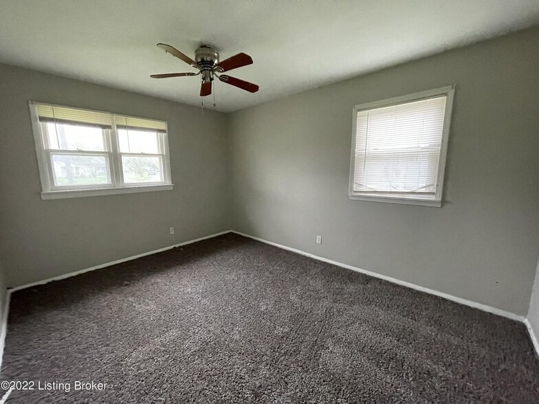 Building Photo - 13211 Forge Cir