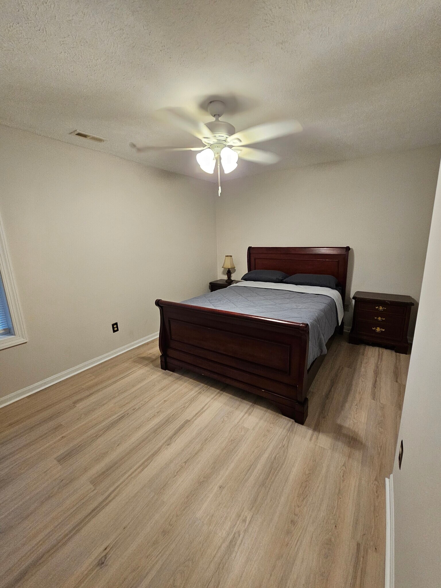Primary room - 419 Rams Rd