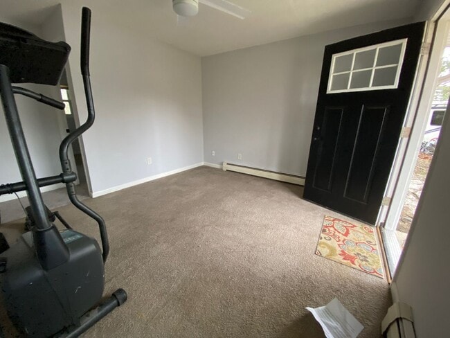 Building Photo - 745 Dayton St