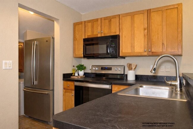 Building Photo - 1315 E Marks St