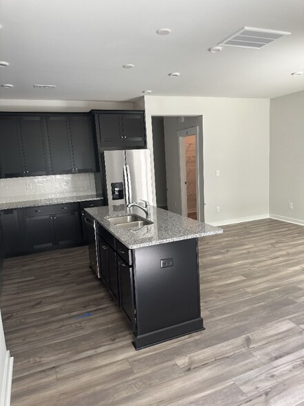 Building Photo - 3033 Finchborough Ct