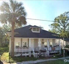 Building Photo - 2328 Moncrief Rd