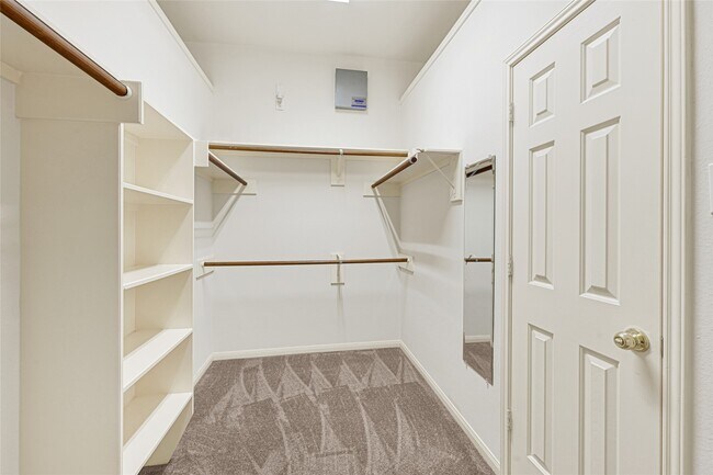 Building Photo - 18819 Forest Deer Rd