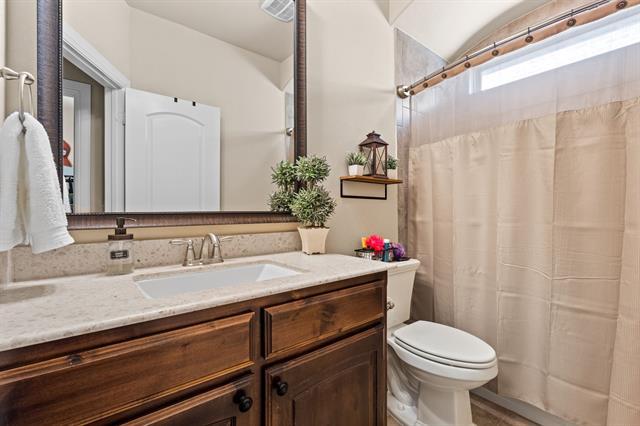 Building Photo - 1729 Halifax St