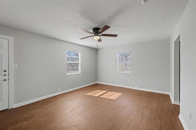 Building Photo - 3817 Collin St