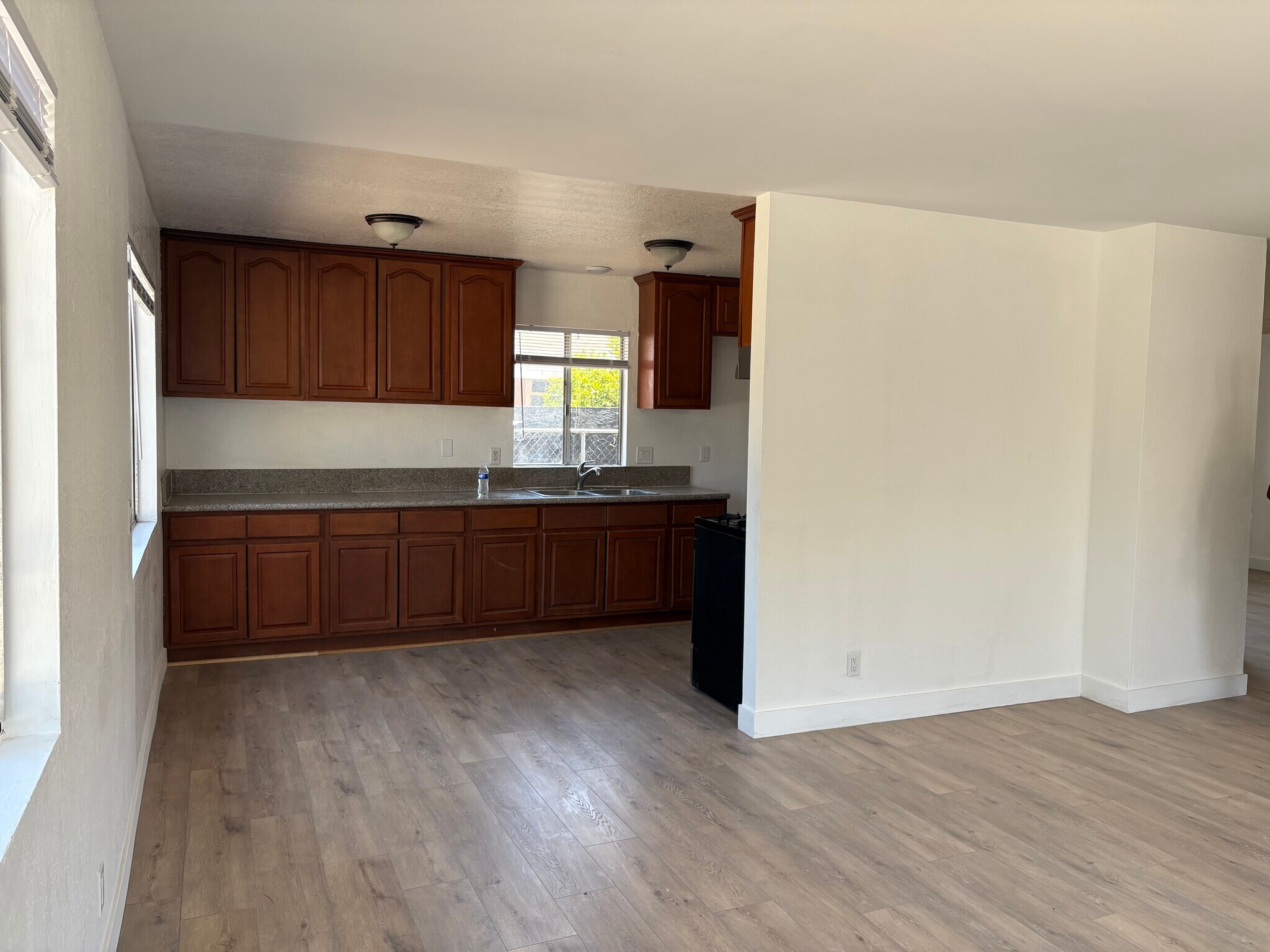 Building Photo - 21725 Dracaea Ave