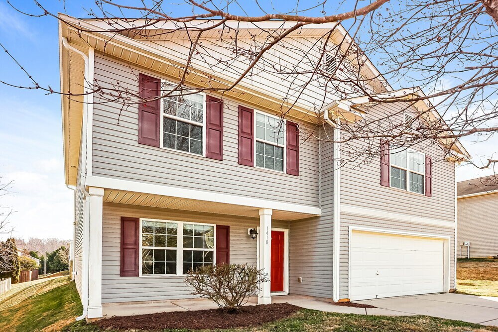 Building Photo - 1418 River Run Rd