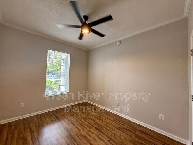 Building Photo - 11251 Campfield Dr