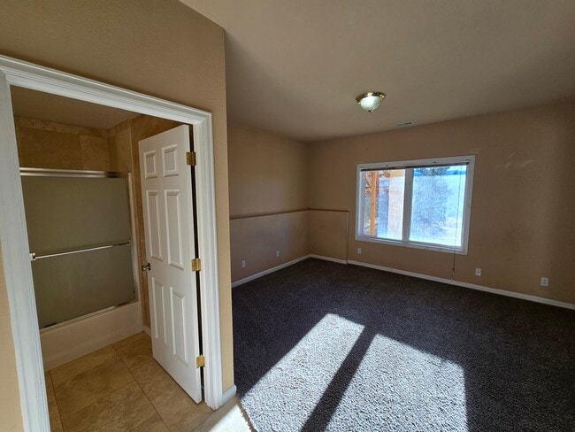 Building Photo - 6911 US-24