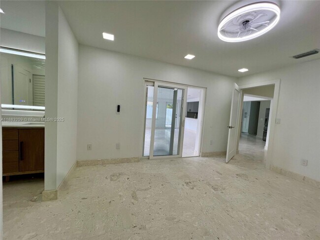 Building Photo - 20848 SW 118th Ave
