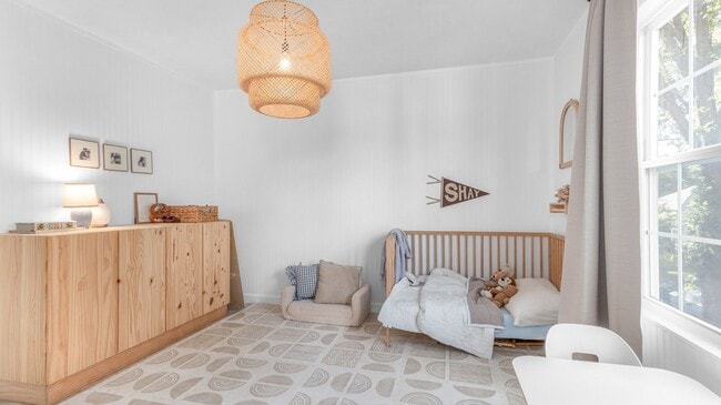 Building Photo - A First-Time Rental Available 09-15-25! 3 ...