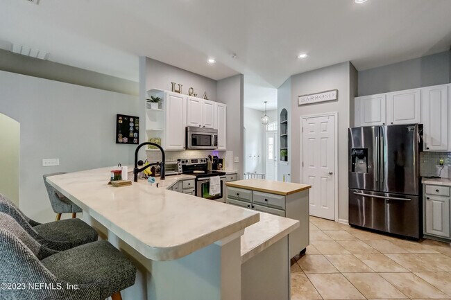 Building Photo - 12004 W Liberty Lake Dr