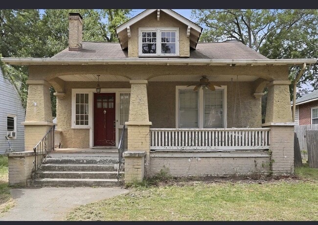 Building Photo - 1838 Brandon Ave