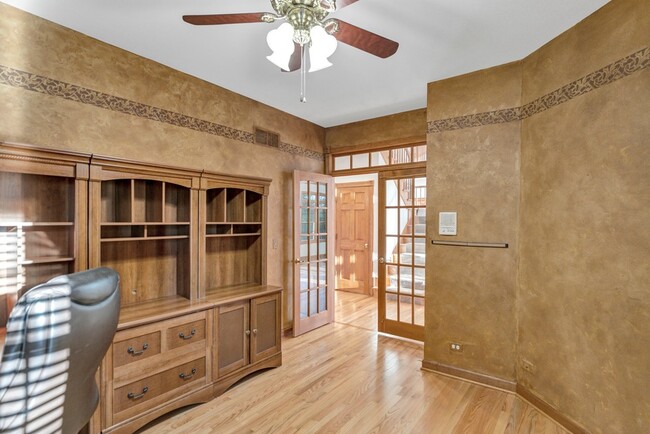 Building Photo - 4N550 School Rd